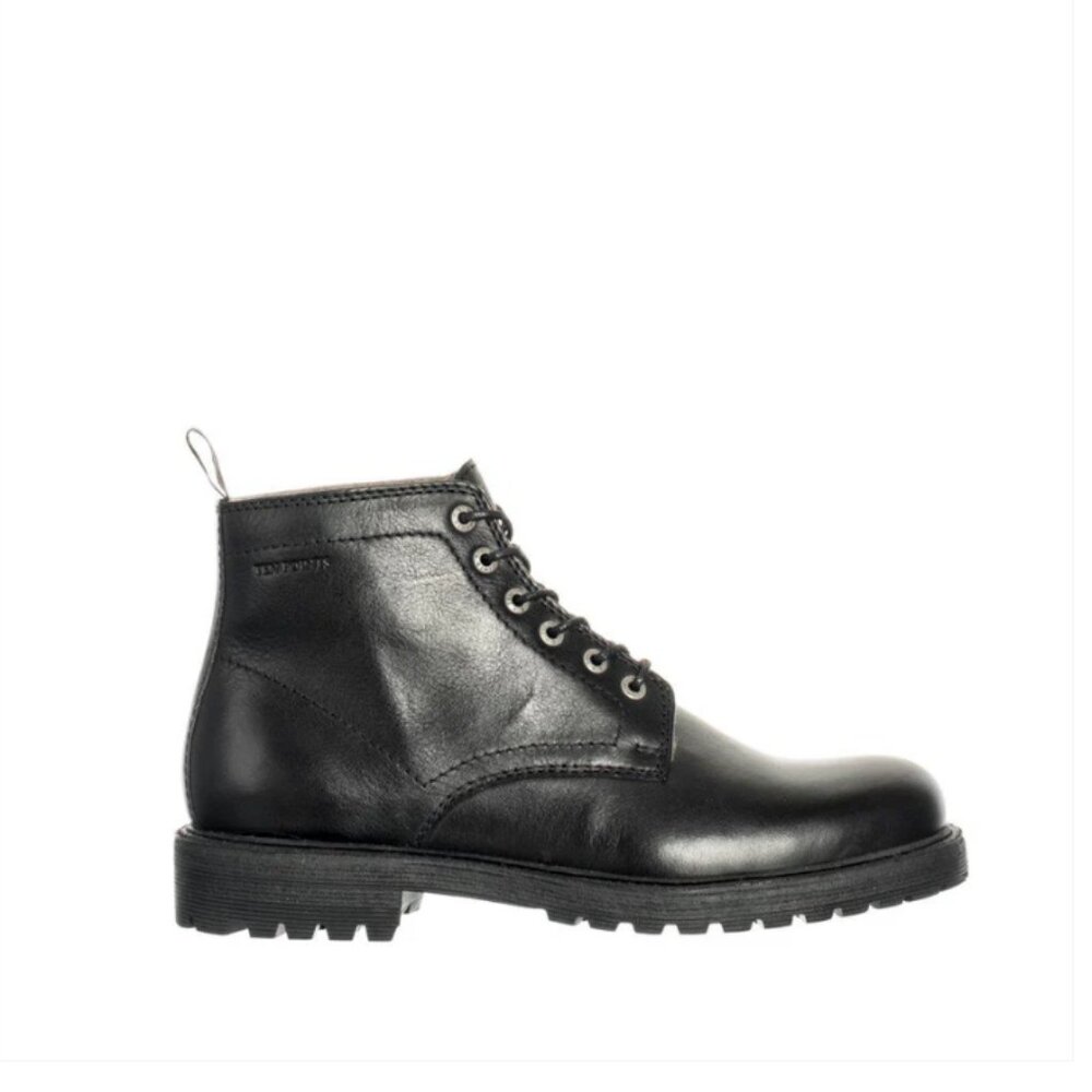 Mens handmade boots from Switzerland water resistant leather wool lined 12.5,13